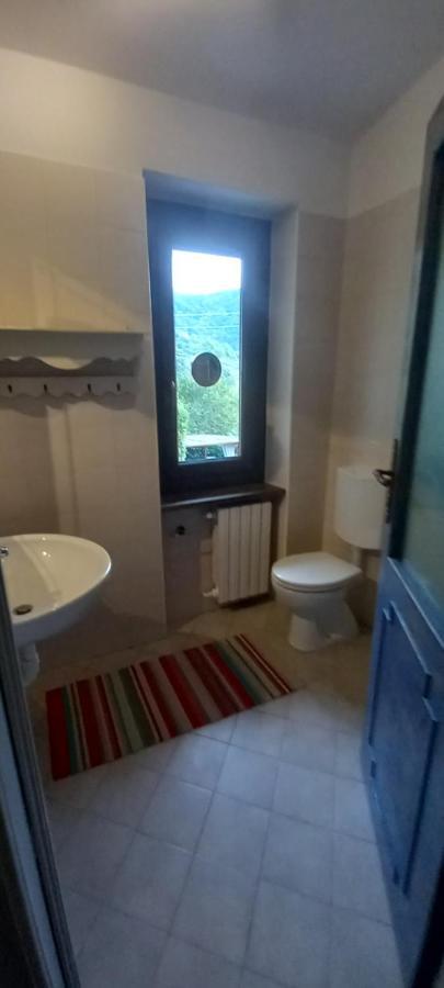 Al Casale Da Rossana Villa Santo Bagnena ภายนอก รูปภาพ