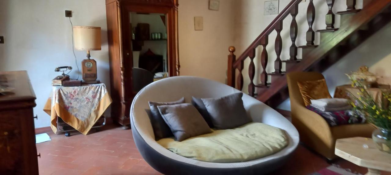 Al Casale Da Rossana Villa Santo Bagnena ภายนอก รูปภาพ